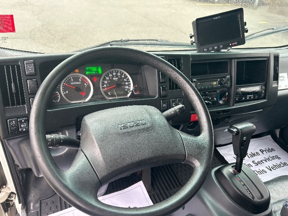 Refrigerated Truck-Light and Medium Duty Trucks-Isuzu-2023-NPRXD-Braintree-MA-156,036\n\t\tmiles-$ 47,000 - Image 18
