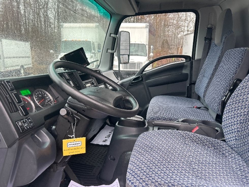 Refrigerated Truck-Light and Medium Duty Trucks-Isuzu-2023-NPRXD-Braintree-MA-156,036\n\t\tmiles-$ 47,000 - Image 19