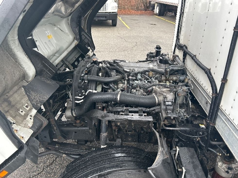 Refrigerated Truck-Light and Medium Duty Trucks-Isuzu-2023-NPRXD-Braintree-MA-156,036\n\t\tmiles-$ 47,000 - Image 23
