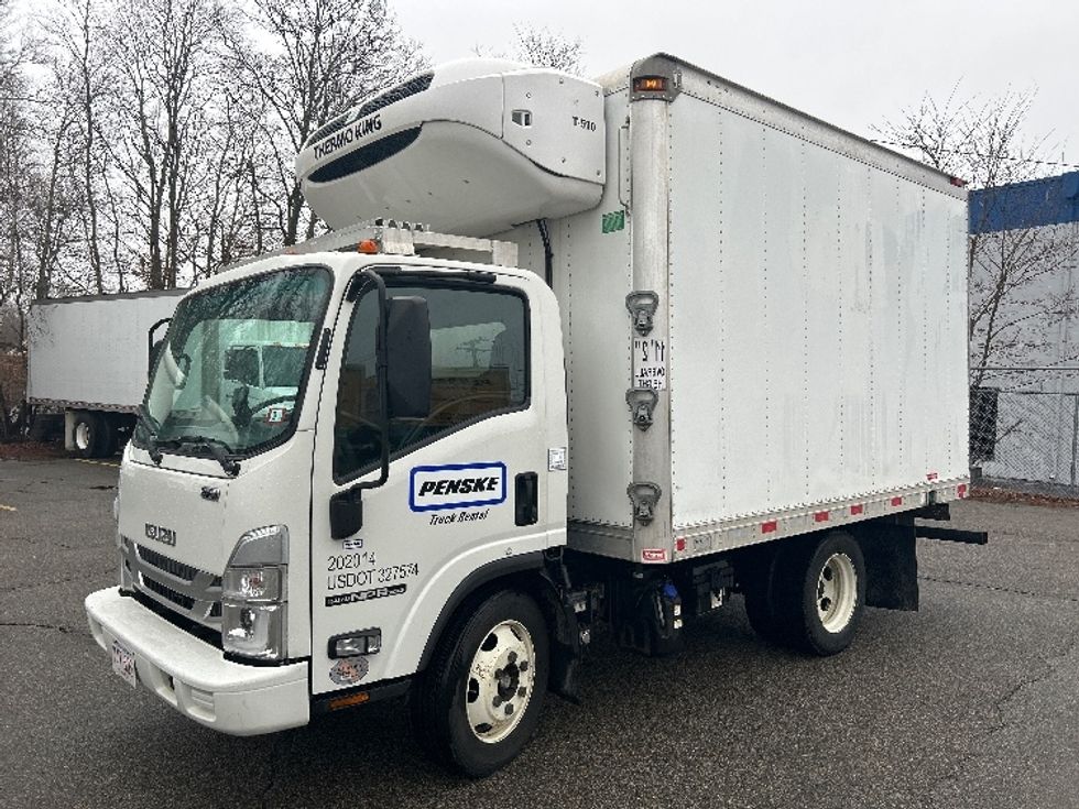 Refrigerated Truck-Light and Medium Duty Trucks-Isuzu-2023-NPRXD-Braintree-MA-156,036\n\t\tmiles-$ 47,000 - Image 3