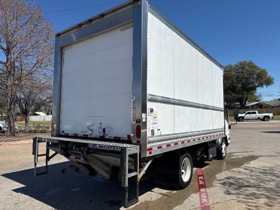 Refrigerated Truck-Light and Medium Duty Trucks-Isuzu-2023-NRR-Garland-TX-38,111\n\t\tmiles-$ 72,250 - Image 13