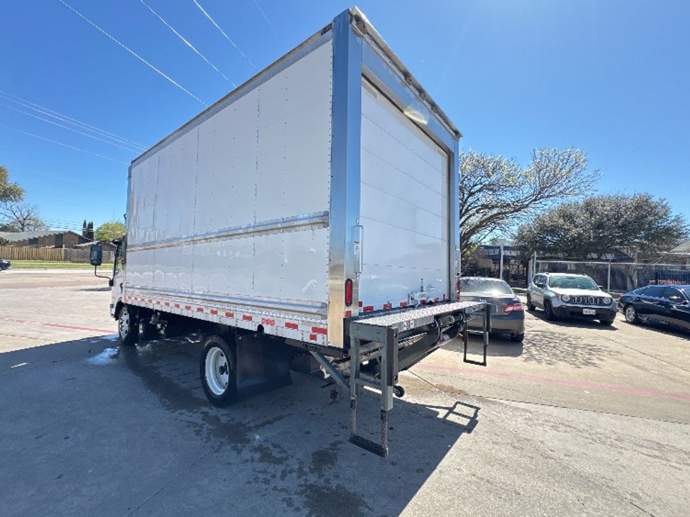 Refrigerated Truck-Light and Medium Duty Trucks-Isuzu-2023-NRR-Garland-TX-38,111\n\t\tmiles-$ 72,250 - Image 6
