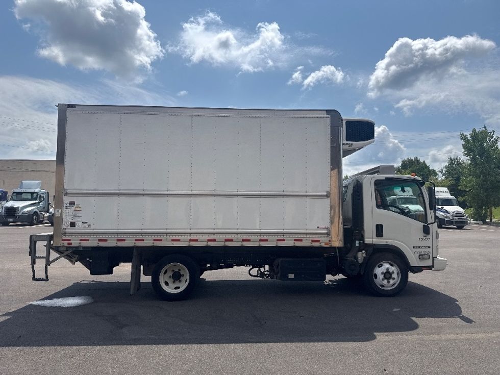 Refrigerated Truck-Light and Medium Duty Trucks-Isuzu-2023-NRR-Twinsburg-OH-82,174\n\t\tmiles-$ 69,750 - Image 15