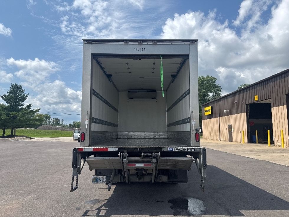 Refrigerated Truck-Light and Medium Duty Trucks-Isuzu-2023-NRR-Twinsburg-OH-82,174\n\t\tmiles-$ 69,750 - Image 8