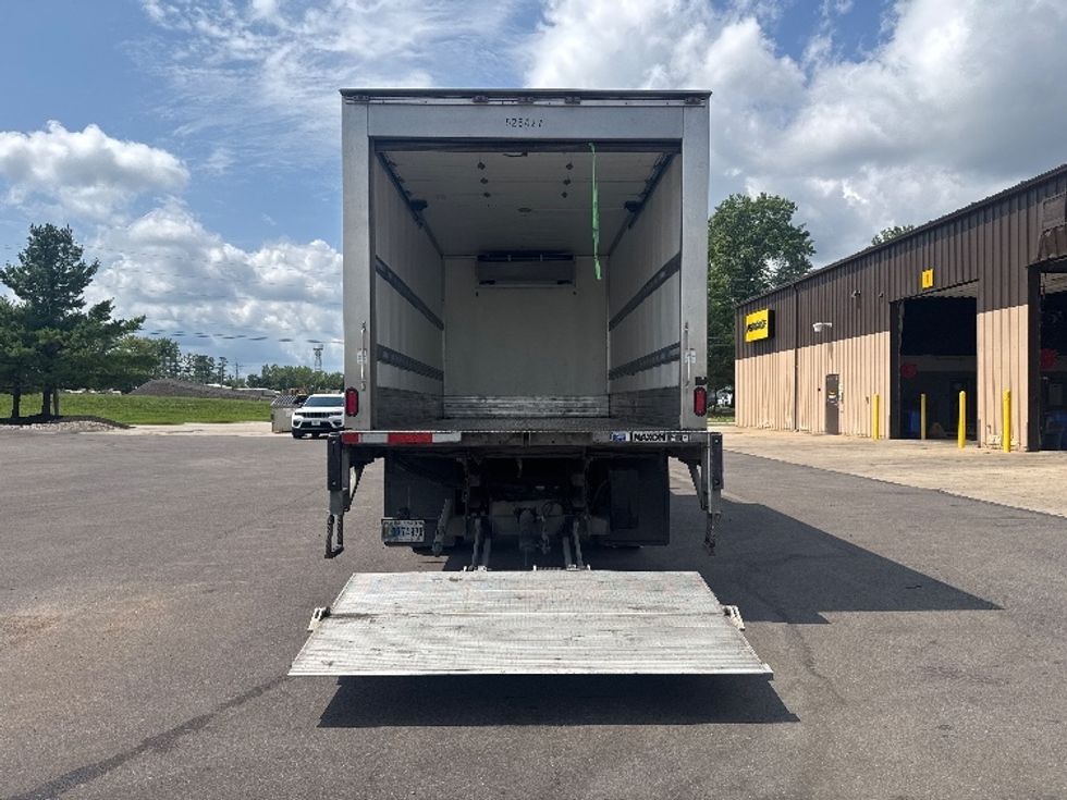 Refrigerated Truck-Light and Medium Duty Trucks-Isuzu-2023-NRR-Twinsburg-OH-82,174\n\t\tmiles-$ 69,750 - Image 9
