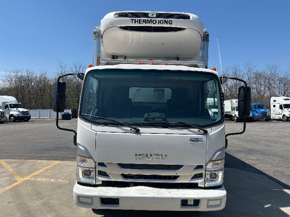 Refrigerated Truck-Light and Medium Duty Trucks-Isuzu-2023-NRR-Zelienople-PA-43,161\n\t\tmiles-$ 71,500 - Image 2