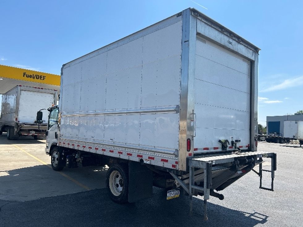 Refrigerated Truck-Light and Medium Duty Trucks-Isuzu-2023-NRR-Zelienople-PA-43,161\n\t\tmiles-$ 71,500 - Image 6