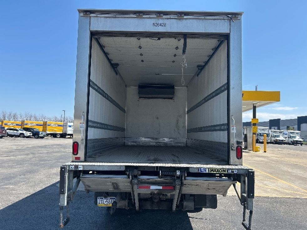 Refrigerated Truck-Light and Medium Duty Trucks-Isuzu-2023-NRR-Zelienople-PA-43,161\n\t\tmiles-$ 71,500 - Image 8