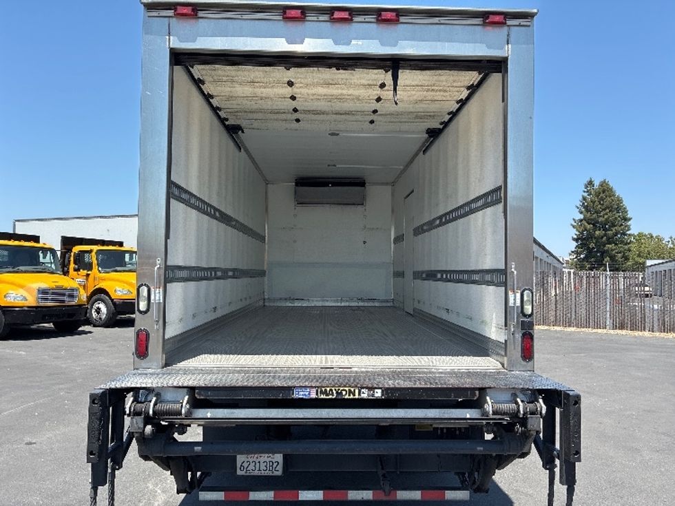 Refrigerated Truck-Light and Medium Duty Trucks-Kenworth-2017-T370-West Sacramento-CA-182,585\n\t\tmiles-$ 44,750 - Image 8