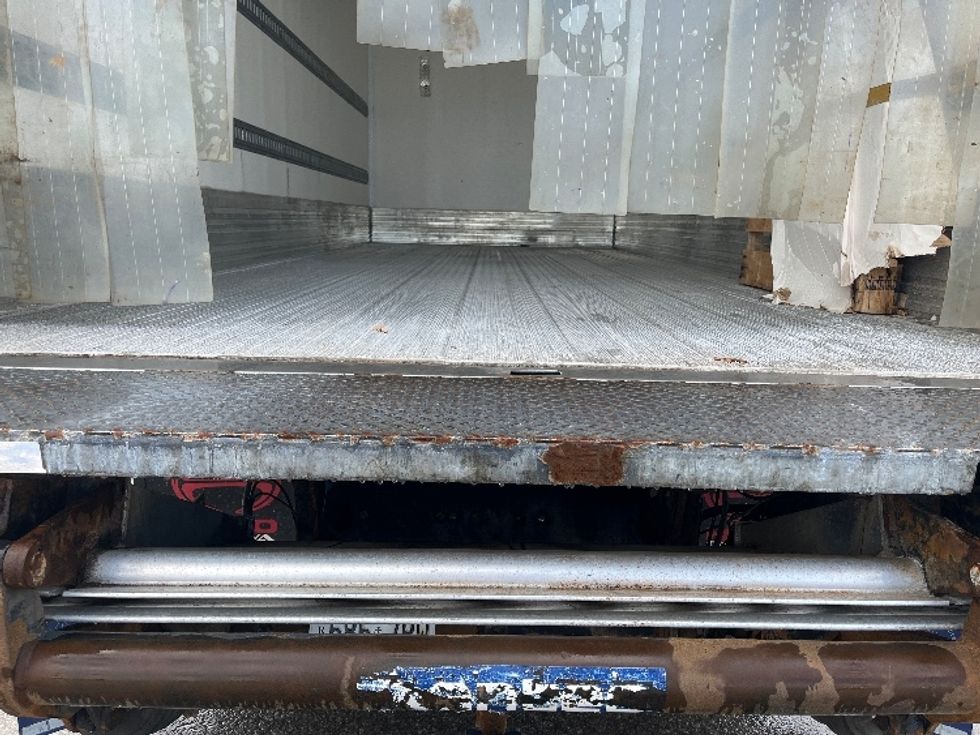 Refrigerated Truck-Light and Medium Duty Trucks-Kenworth-2018-T370-Ottawa-ON-469,249\n\t\tkm-$ 24,000 - Image 10