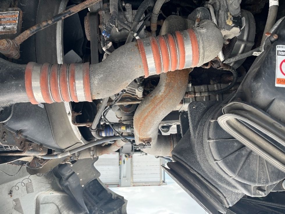 Refrigerated Truck-Light and Medium Duty Trucks-Kenworth-2018-T370-Ottawa-ON-469,249\n\t\tkm-$ 24,000 - Image 23
