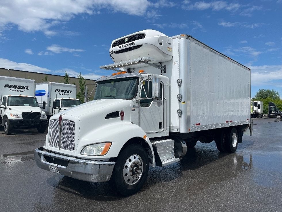 Refrigerated Truck-Light and Medium Duty Trucks-Kenworth-2018-T370-Ottawa-ON-469,249\n\t\tkm-$ 24,000 - Image 3