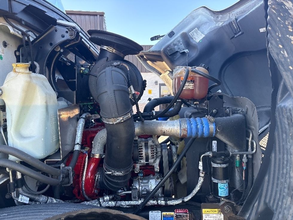 Refrigerated Truck-Light and Medium Duty Trucks-Mack-2022-MD7-Montgomery-NY-162,075\n\t\tmiles-$ 52,500 - Image 22