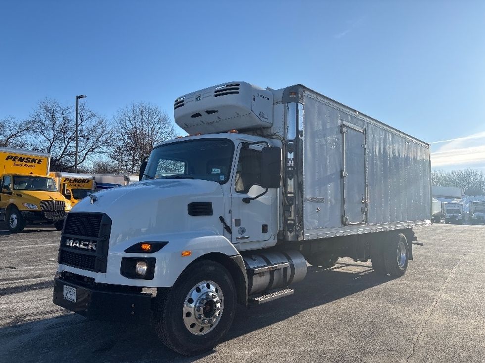 Refrigerated Truck-Light and Medium Duty Trucks-Mack-2022-MD7-Montgomery-NY-162,075\n\t\tmiles-$ 52,500 - Image 3