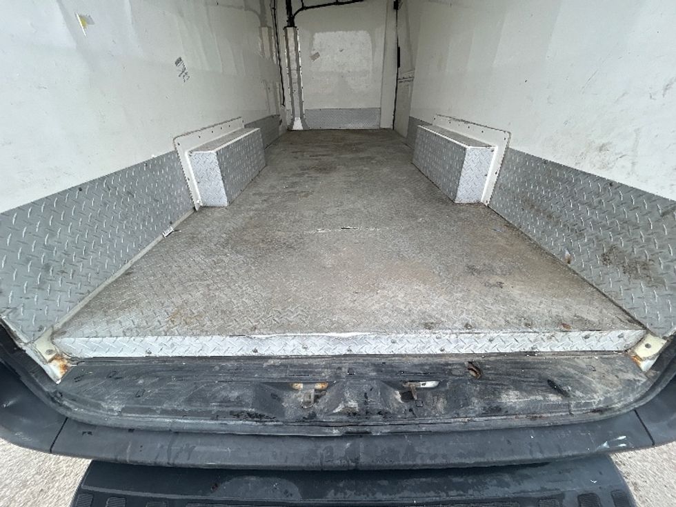 Refrigerated Truck-Light and Medium Duty Trucks-Mercedes-2020-Sprinter-Montreal-PQ-168,731\n\t\tkm-$ 38,750 - Image 9
