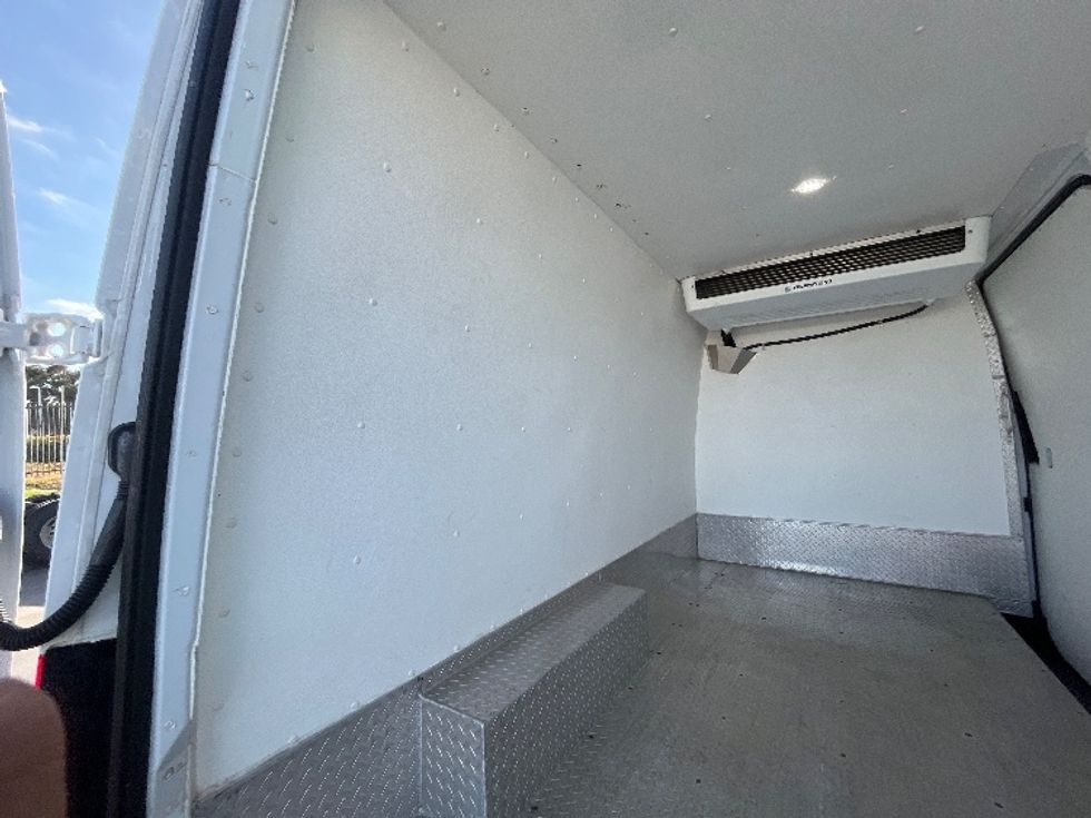 Refrigerated Truck-Light and Medium Duty Trucks-Mercedes-2021-Sprinter-Torrance-CA-115,261\n\t\tmiles-$ 42,000 - Image 11