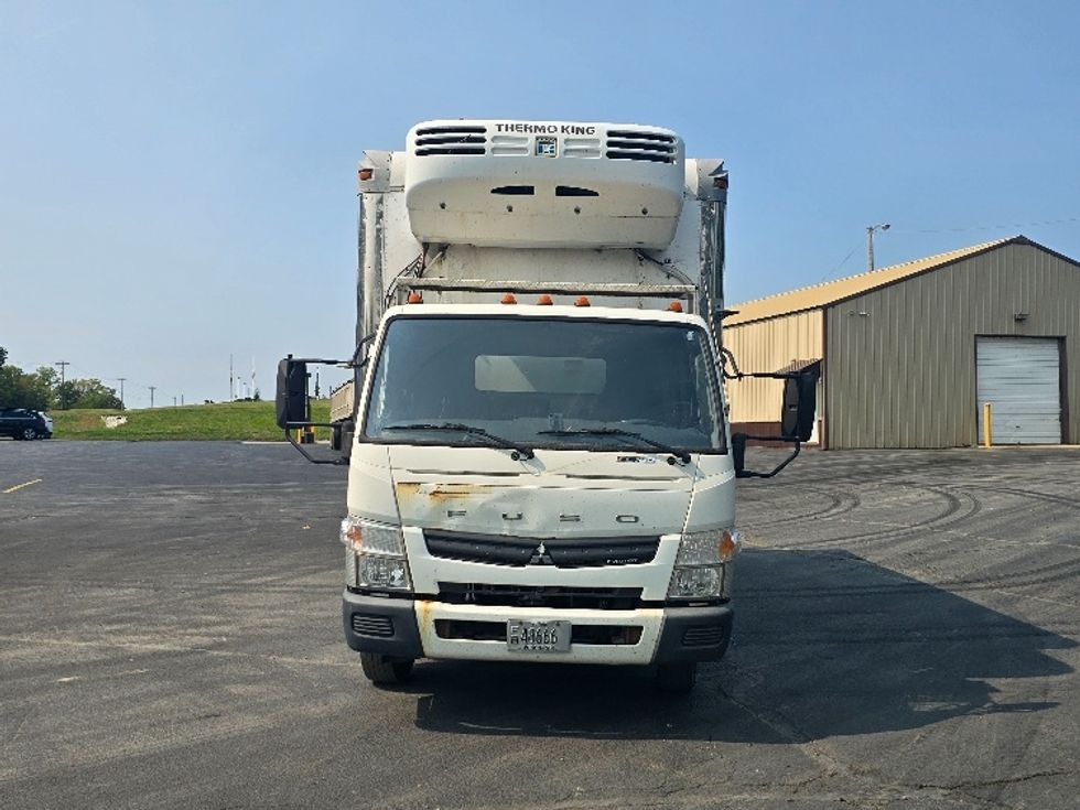 Refrigerated Truck-Light and Medium Duty Trucks-Mitsubishi-2017-FUSO FE140-New Berlin-WI-124,755\n\t\tmiles-$ 41,000 - Image 2