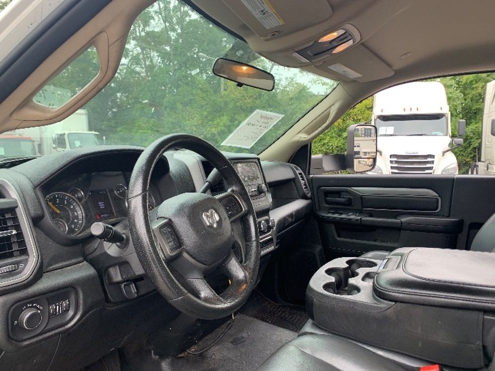 Refrigerated Truck-Light and Medium Duty Trucks-RAM-2020-5500-Nashville-TN-201,023\n\t\tmiles-$ 24,000 - Image 16