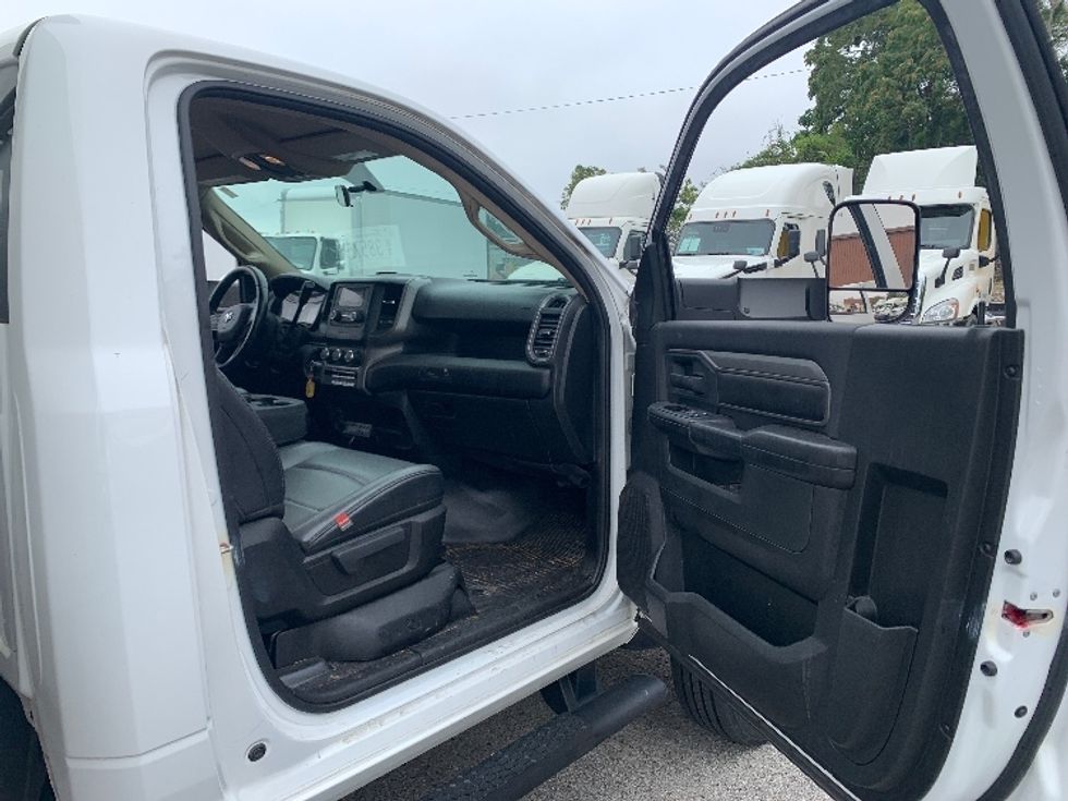 Refrigerated Truck-Light and Medium Duty Trucks-RAM-2020-5500-Nashville-TN-201,023\n\t\tmiles-$ 24,000 - Image 19