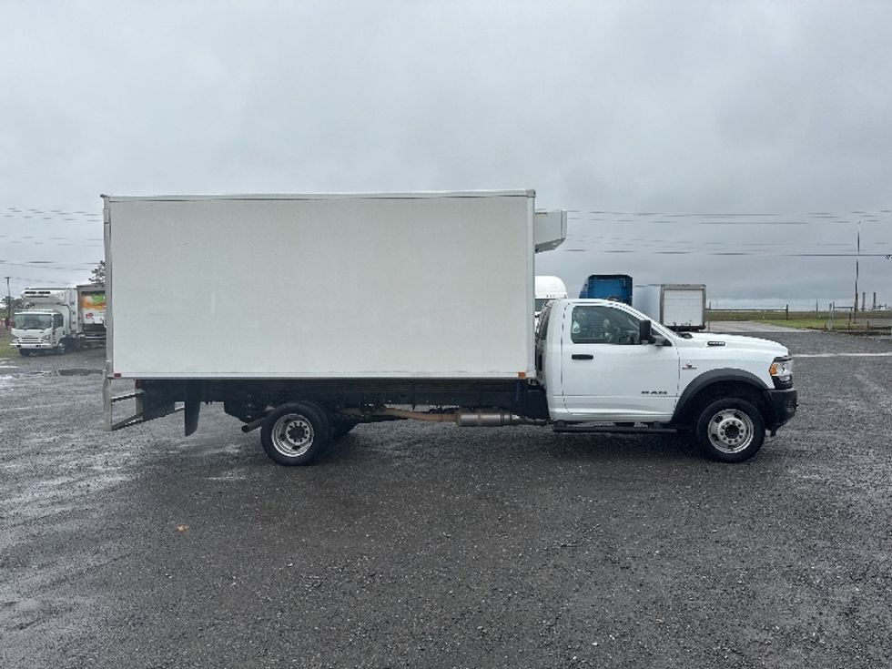 Refrigerated Truck-Light and Medium Duty Trucks-RAM-2022-5500-Muskogee-OK-123,574\n\t\tmiles-$ 59,000 - Image 15