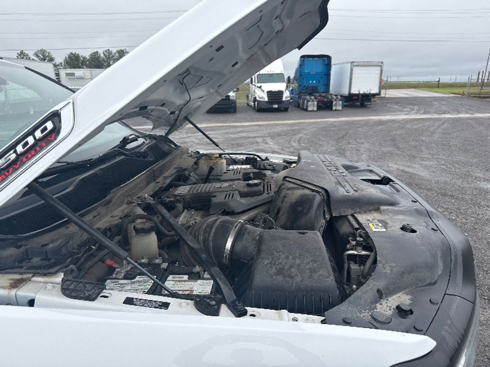 Refrigerated Truck-Light and Medium Duty Trucks-RAM-2022-5500-Muskogee-OK-123,574\n\t\tmiles-$ 59,000 - Image 23