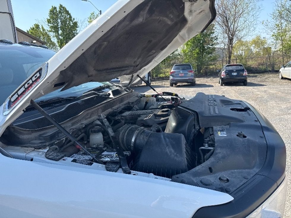 Refrigerated Truck-Light and Medium Duty Trucks-RAM-2022-5500-Muskogee-OK-132,345\n\t\tmiles-$ 54,500 - Image 23