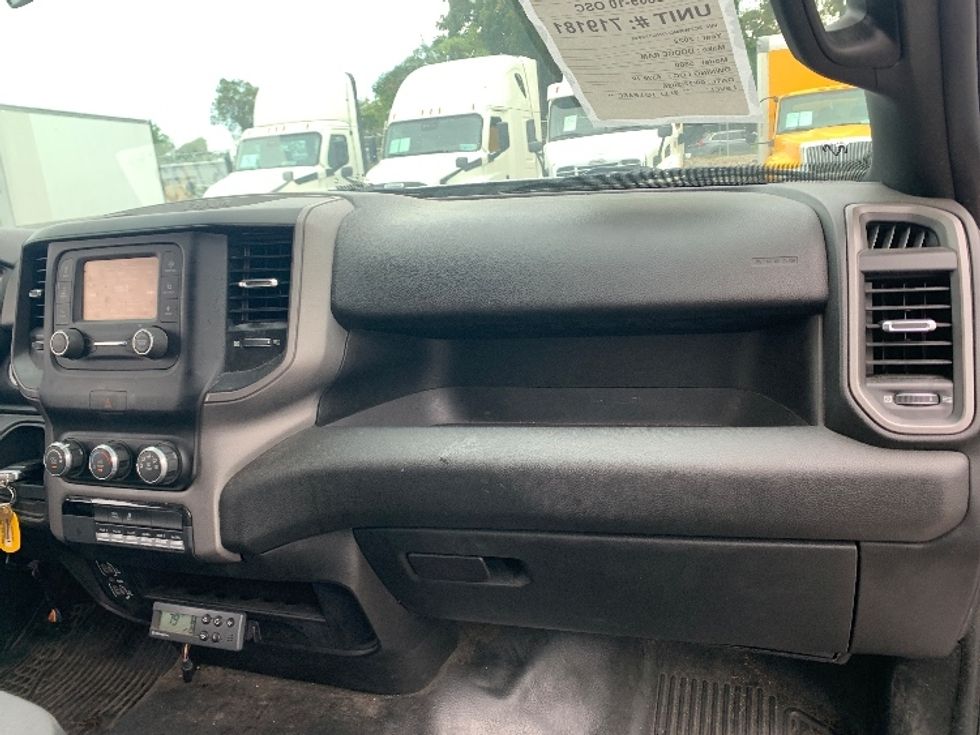 Refrigerated Truck-Light and Medium Duty Trucks-RAM-2022-5500-Nashville-TN-137,040\n\t\tmiles-$ 51,750 - Image 20