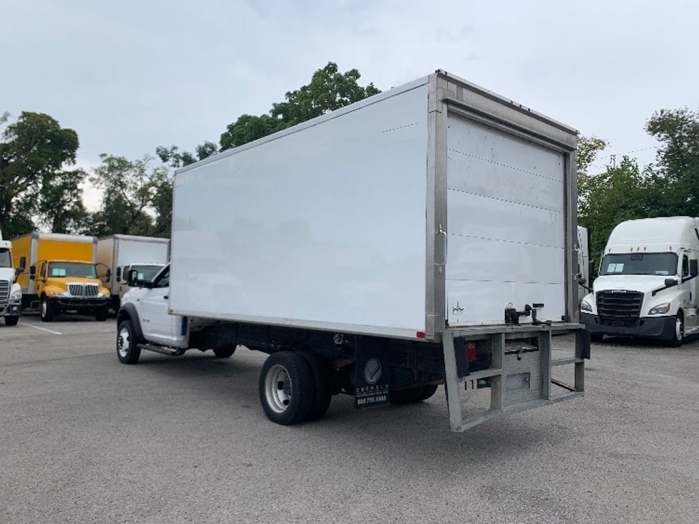 Refrigerated Truck-Light and Medium Duty Trucks-RAM-2022-5500-Nashville-TN-137,040\n\t\tmiles-$ 51,750 - Image 6