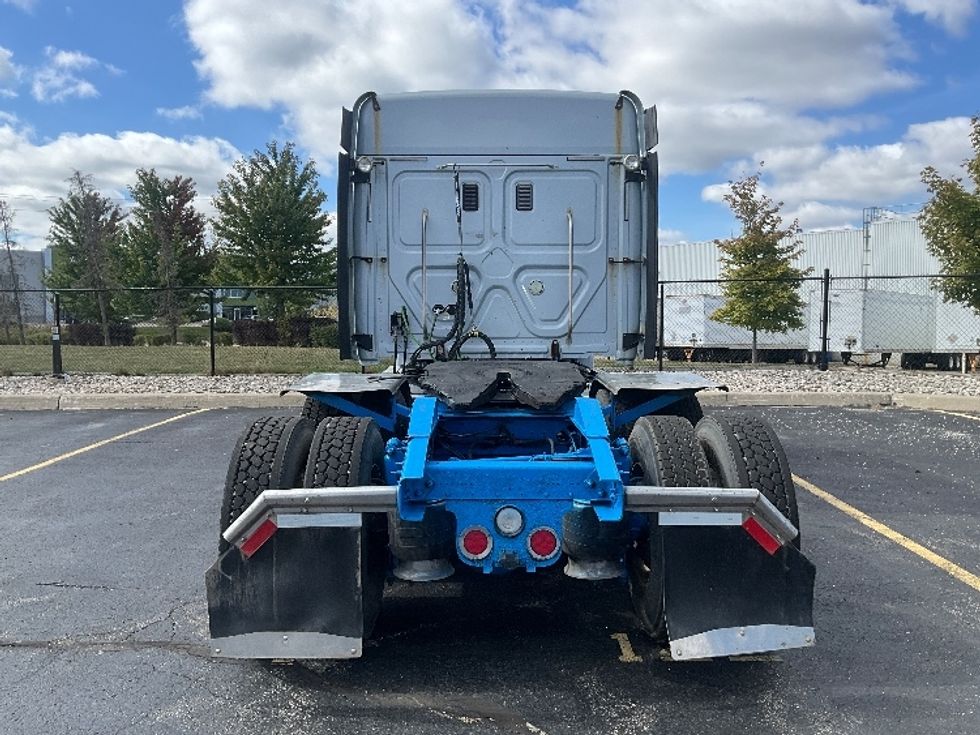 Sleeper Tractor-Heavy Duty Tractors-Freightliner-2015-Cascadia 12564ST-Cambridge-ON-658,735\n\t\tkm-$ 51,250 - Image 6