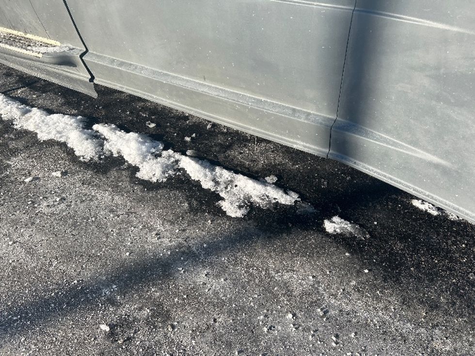 Sleeper Tractor-Heavy Duty Tractors-Freightliner-2015-Cascadia 12564ST-De Pere-WI-724,863\n\t\tmiles-$ 14,000 - Image 24