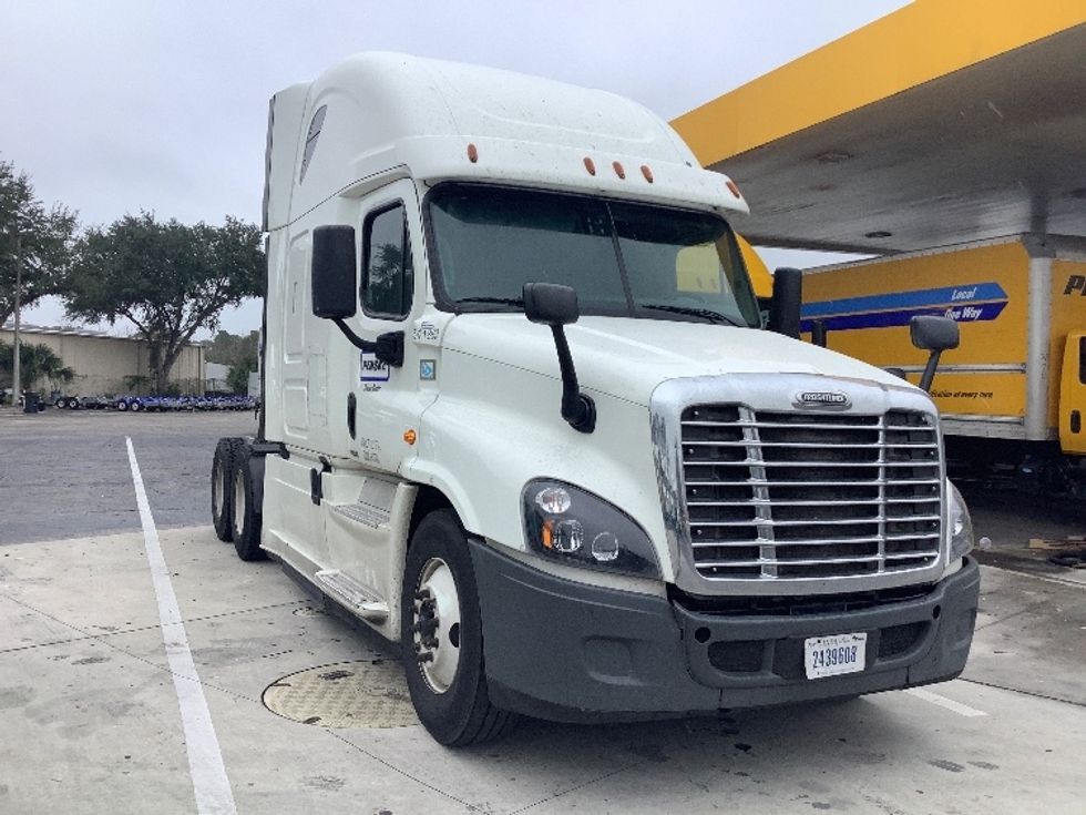 Your Next Used 2017 Freightliner Cascadia 12564ST, 541869, Is For Sale