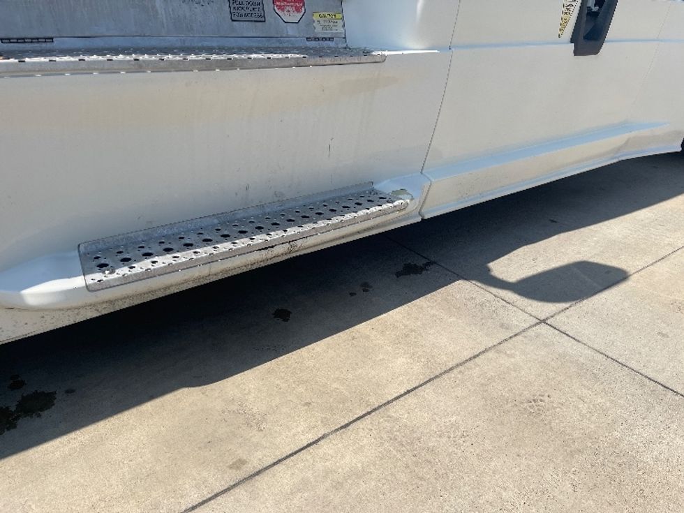 Sleeper Tractor-Heavy Duty Tractors-Freightliner-2017-Cascadia 12564ST-Dallas-TX-732,544\n\t\tmiles-$ 41,500 - Image 25