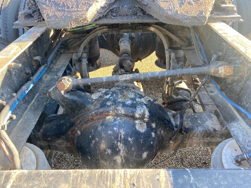 Sleeper Tractor-Heavy Duty Tractors-Freightliner-2017-Cascadia 12564ST-Grand Rapids-MI-634,054\n\t\tmiles-$ 32,500 - Image 6