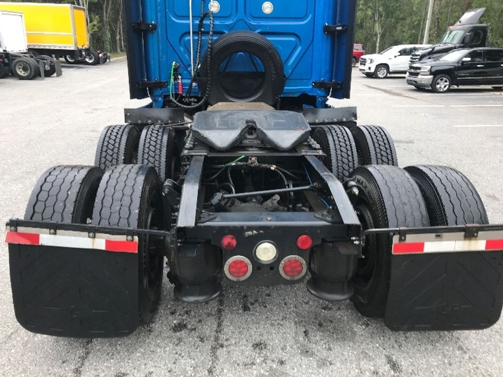 Sleeper Tractor-Heavy Duty Tractors-Freightliner-2017-Cascadia 12564ST-Jacksonville-FL-676,323\n\t\tmiles-$ 31,000 - Image 6