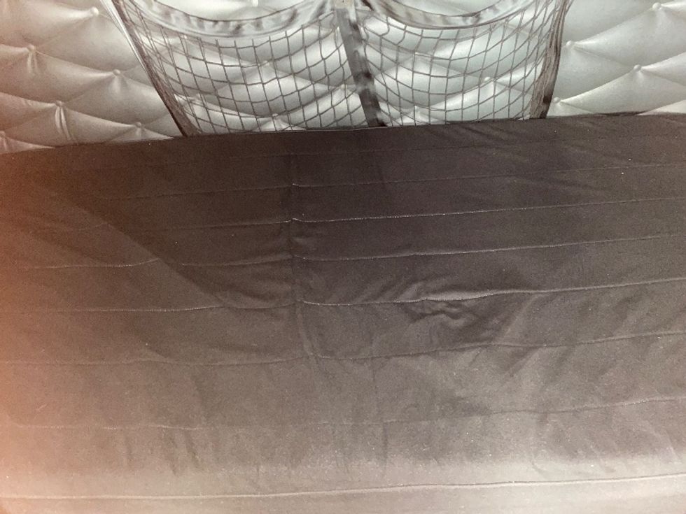 Sleeper Tractor-Heavy Duty Tractors-Freightliner-2018-Cascadia 12542ST-Minoa-NY-598,579\n\t\tmiles-$ 46,500 - Image 17