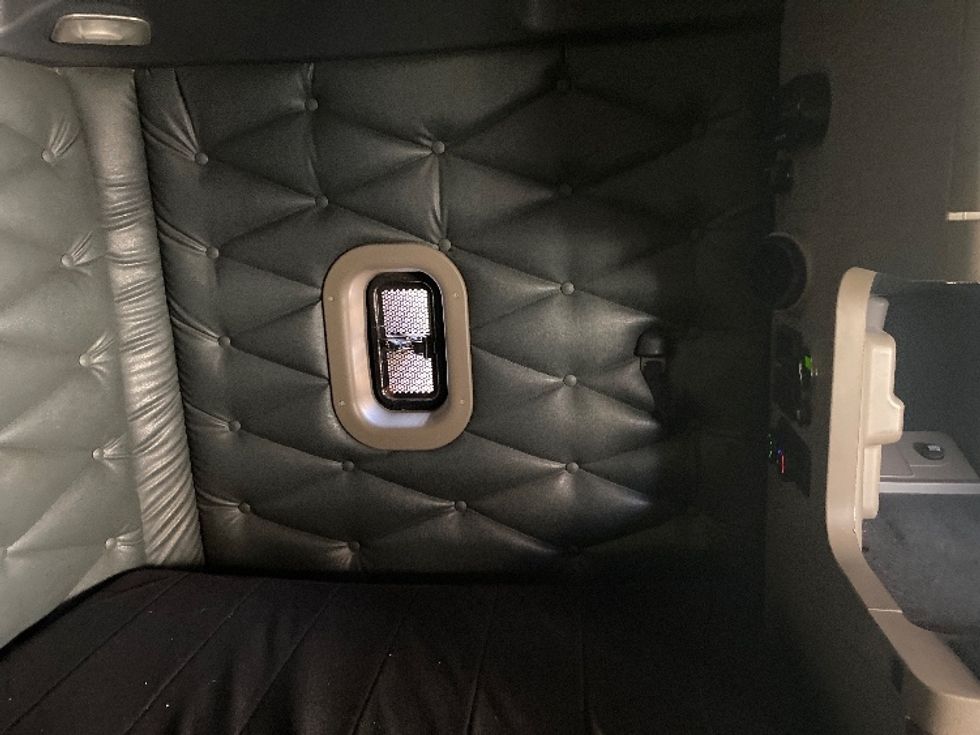 Sleeper Tractor-Heavy Duty Tractors-Freightliner-2018-Cascadia 12542ST-Minoa-NY-598,579\n\t\tmiles-$ 46,500 - Image 18