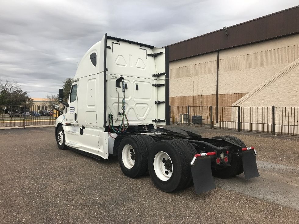 Your Next Used 2018 Freightliner T12664ST, 315476, Is For Sale And