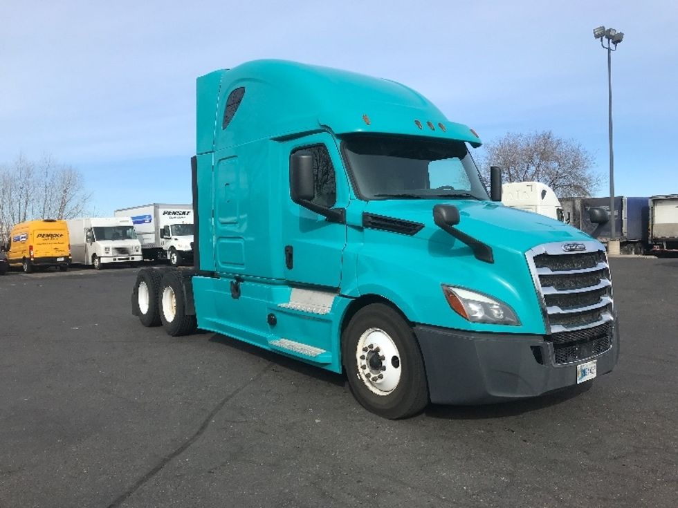 Your Next Used 2018 Freightliner T12664ST, 296156, Is For Sale And