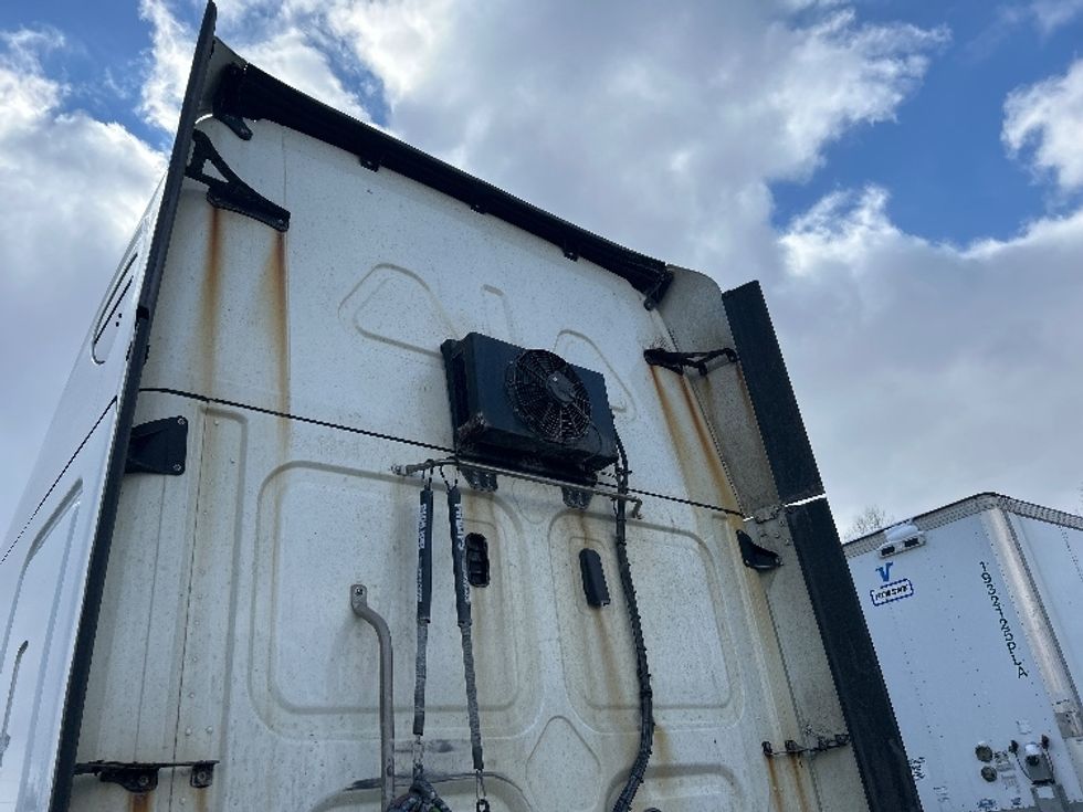 Sleeper Tractor-Heavy Duty Tractors-Freightliner-2019-Cascadia 11364ST-Akron-OH-743,703\n\t\tmiles-$ 30,500 - Image 22