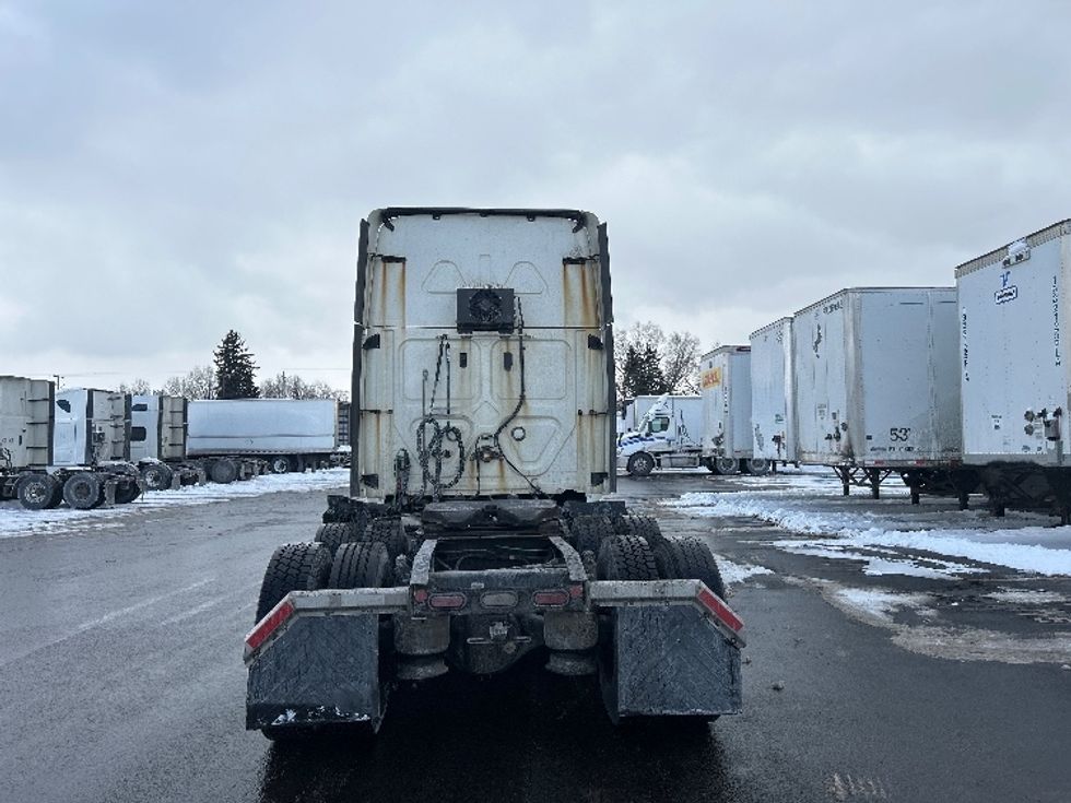Sleeper Tractor-Heavy Duty Tractors-Freightliner-2019-Cascadia 11364ST-Akron-OH-743,703\n\t\tmiles-$ 30,500 - Image 6