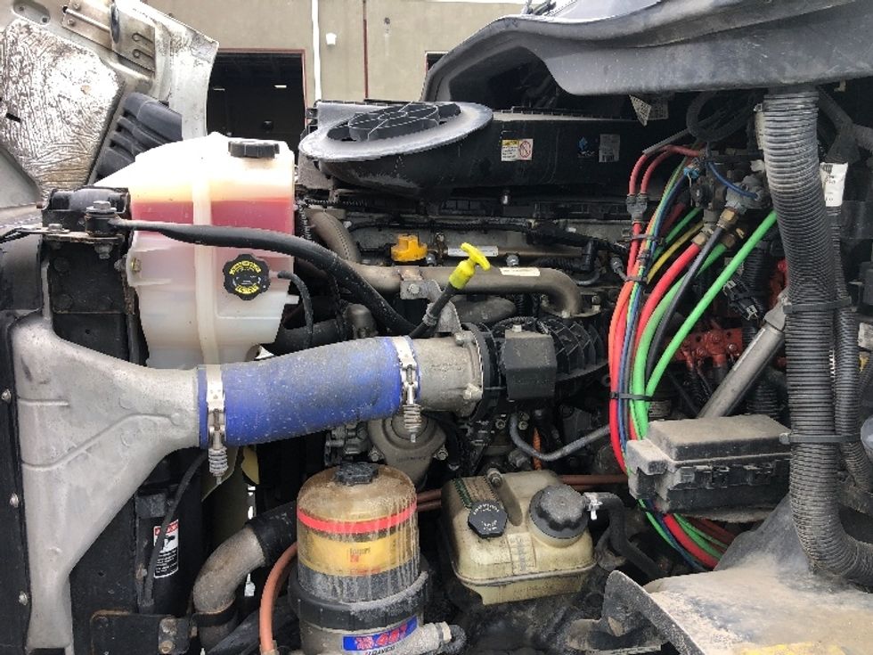 Sleeper Tractor-Heavy Duty Tractors-Freightliner-2019-Cascadia 11364ST-Albany-NY-486,683\n\t\tmiles-$ 50,000 - Image 21