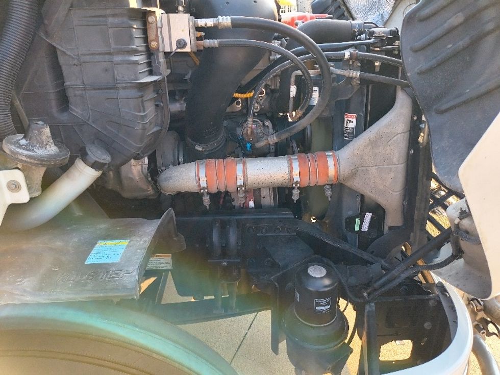 Sleeper Tractor-Heavy Duty Tractors-Freightliner-2019-Cascadia 11364ST-Arlington-TX-500,580\n\t\tmiles-$ 54,000 - Image 20