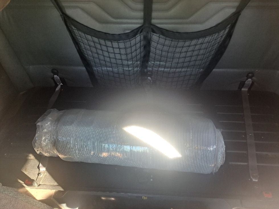 Sleeper Tractor-Heavy Duty Tractors-Freightliner-2019-Cascadia 11364ST-Atlanta-GA-489,129\n\t\tmiles-$ 52,250 - Image 16