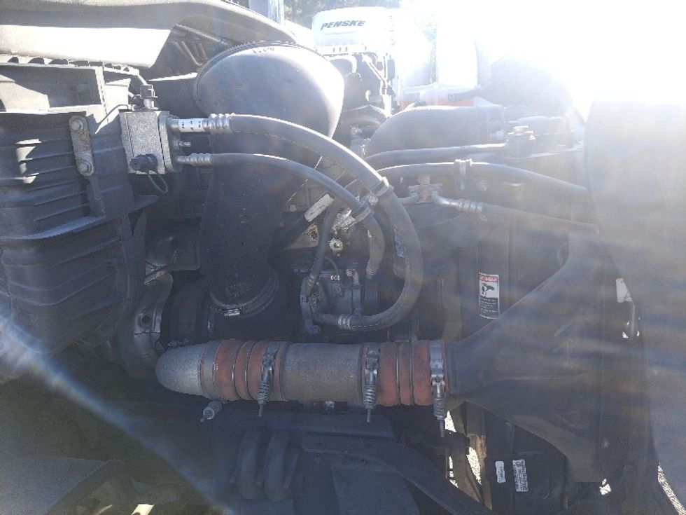 Sleeper Tractor-Heavy Duty Tractors-Freightliner-2019-Cascadia 11364ST-Atlanta-GA-489,129\n\t\tmiles-$ 52,250 - Image 20