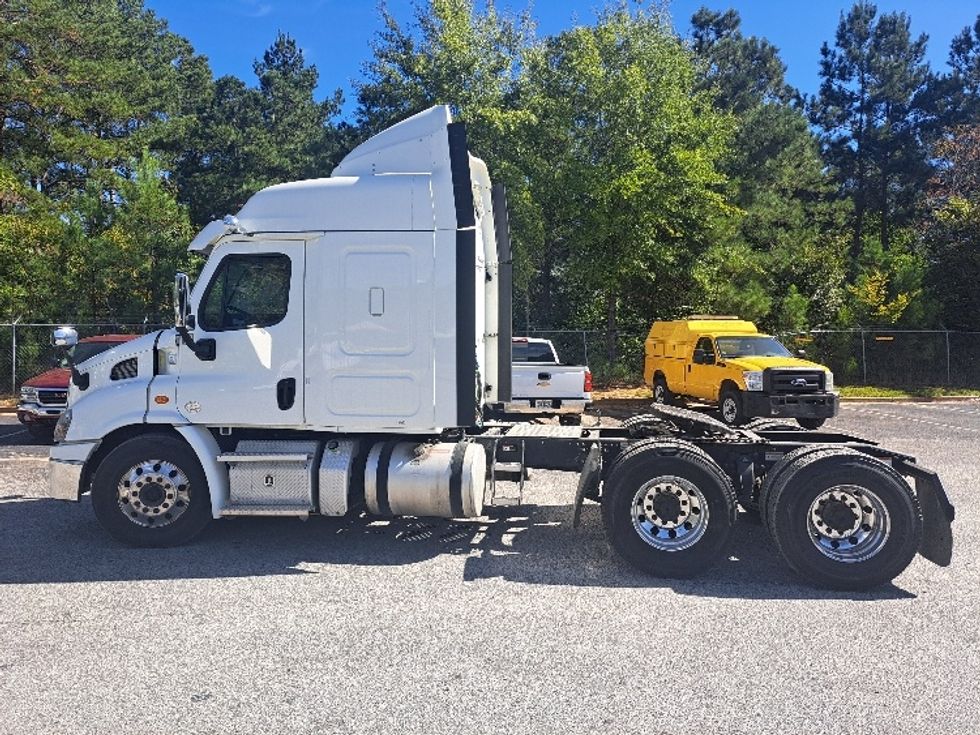 Sleeper Tractor-Heavy Duty Tractors-Freightliner-2019-Cascadia 11364ST-Atlanta-GA-489,129\n\t\tmiles-$ 52,250 - Image 4