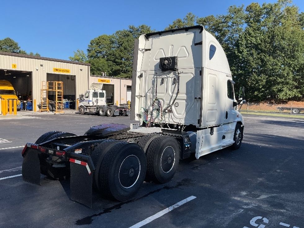 Sleeper Tractor-Heavy Duty Tractors-Freightliner-2019-Cascadia 11364ST-Gainesville-GA-574,301\n\t\tmiles-$ 49,750 - Image 7
