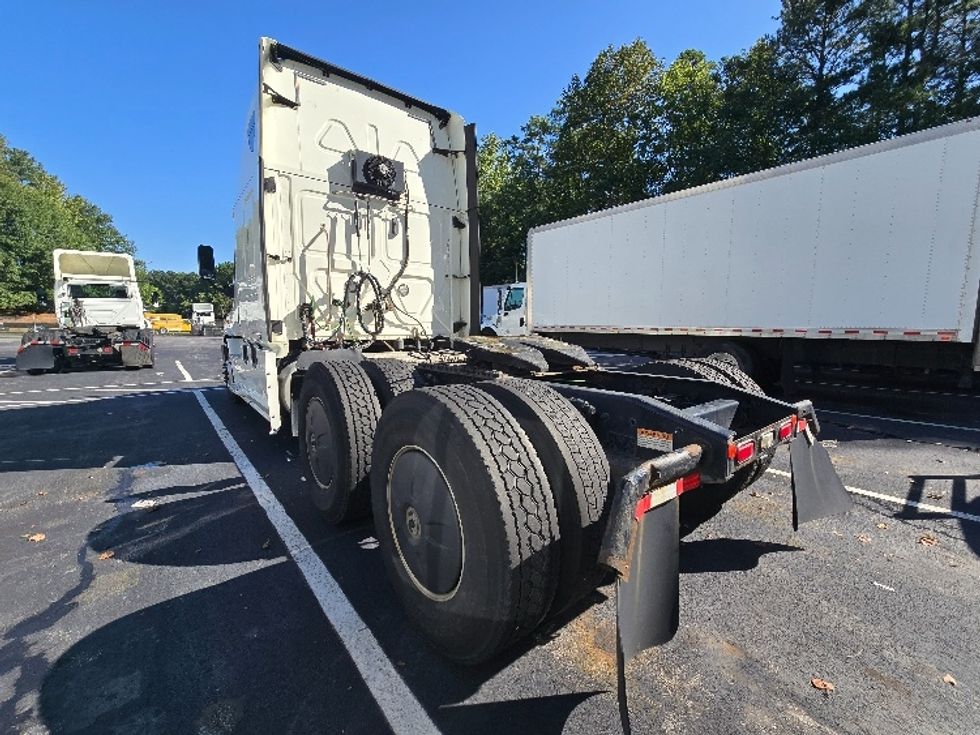Sleeper Tractor-Heavy Duty Tractors-Freightliner-2019-Cascadia 11364ST-Gainesville-GA-669,675\n\t\tmiles-$ 43,250 - Image 5