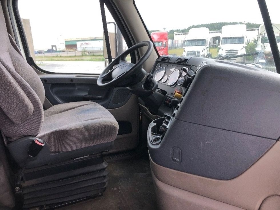 Sleeper Tractor-Heavy Duty Tractors-Freightliner-2019-Cascadia 11364ST-Guilderland Center-NY-542,259\n\t\tmiles-$ 47,000 - Image 15