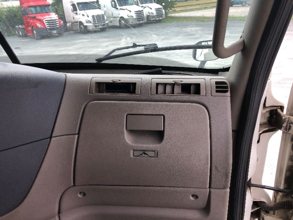 Sleeper Tractor-Heavy Duty Tractors-Freightliner-2019-Cascadia 11364ST-Guilderland Center-NY-542,259\n\t\tmiles-$ 47,000 - Image 14