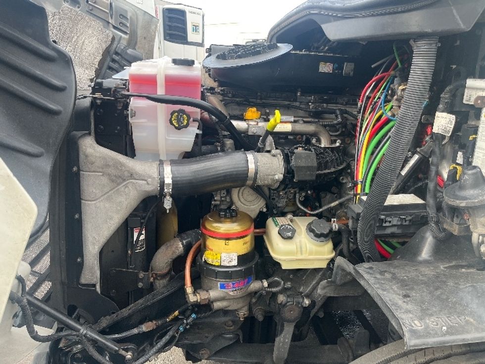 Sleeper Tractor-Heavy Duty Tractors-Freightliner-2019-Cascadia 11364ST-Linden-NJ-402,854\n\t\tmiles-$ 56,750 - Image 21